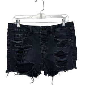 AMERICAN EAGLE / black distressed high rise raw hem tomgirl jean shorts / 6